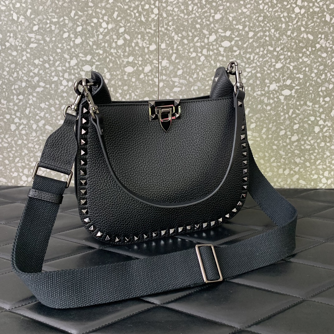 Valentino Garavani Rockstud Hobo Bag in Black Grainy Calfskin